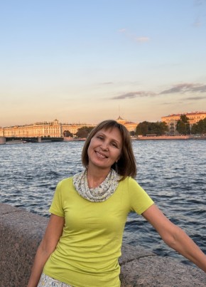Виолетта из Санкт-Петербурга 58 лет
