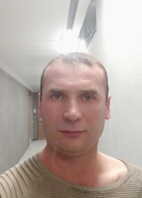 Ринат из Urganch 44 года