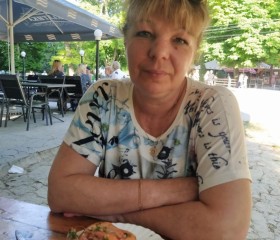 Галина, 56 лет, Таганрог