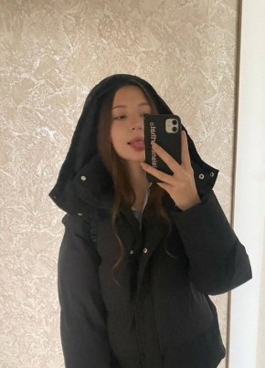 Алина из Находки 18 лет