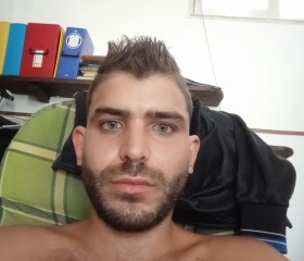 Jhonny, 29, Noicattaro