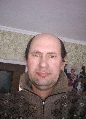 Роман К из Цимлянска 46 лет