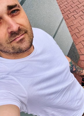 Alex из Sulejówek 33 года