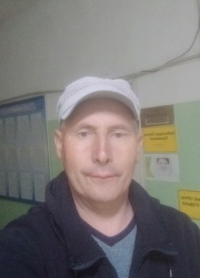 Сергей из Атбасара 46 лет