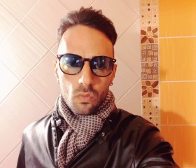 Salvo , 36, Pachino