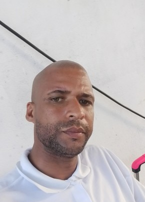 Alex dos santos из Simões Filho 32 года