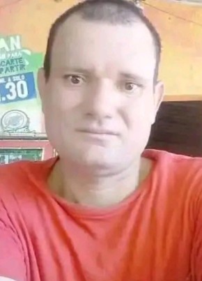 Miguel Angel Gua, 44, República de El Salvador, Puerto El Triunfo