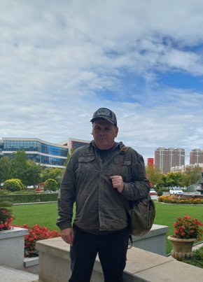 Евгений из Москвы 55 лет