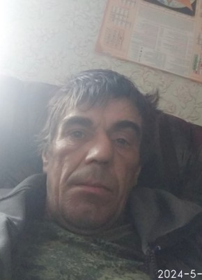 Владимир, 44, Россия, Киров (Кировская обл.)