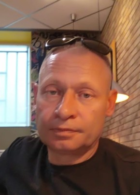 Константин из Волгограда 52 года