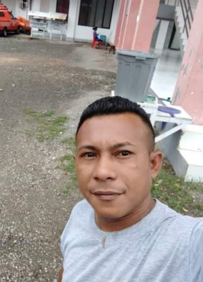 Paiter Dilan, 33, East Timor, Dili