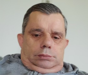 Igor, 60, Poperinge