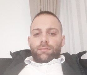 Stefan stefan, 31 год, Piatra Neamț