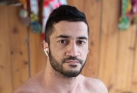 Artur, 32 - Just Me