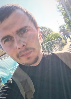 Alex из Hamburg 32 года