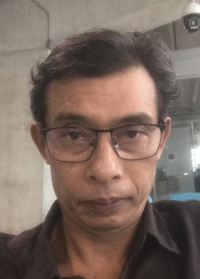 Juy, 57, ราชอาณาจักรไทย, บ้านนาสาร