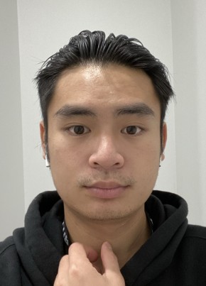Henry, 23, Canada, Vancouver