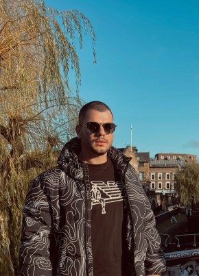 Roman, 32, Russia, Saratov
