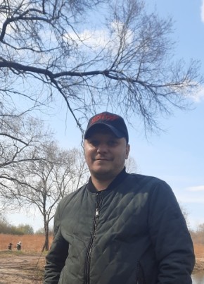 Макс, 36, Россия, Чегдомын