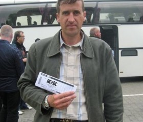 Ded, 80, Minsk