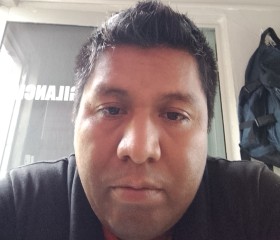 Alonso Martínez, 35, Guadalajara