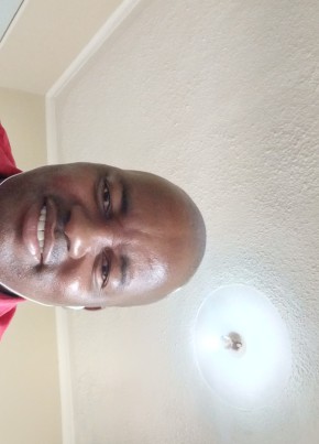 Trevor, 45, Southern Rhodesia, Harare