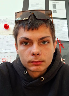 Александр из Сертолово 23 года