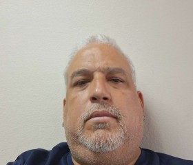 Carlos, 50, Guaynabo