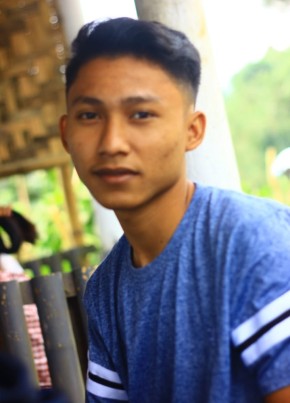 Latif, 24, Indonesia, Kota Surabaya