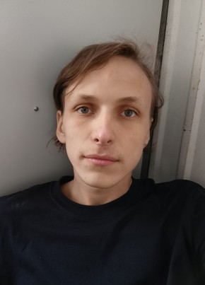 Денис из Подольска 22 года
