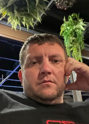 Денис из Липецка 41 год