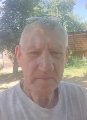 Николай из Волжского (Волгоградской обл.) 75 лет