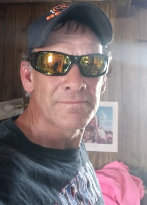 Bryan huber, 57, United States of America, Cedar Rapids