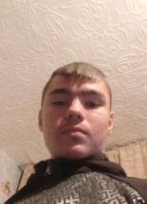 Данил, 19, Россия, Томск