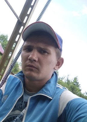 Анатолий, 32, Россия, Черногорск