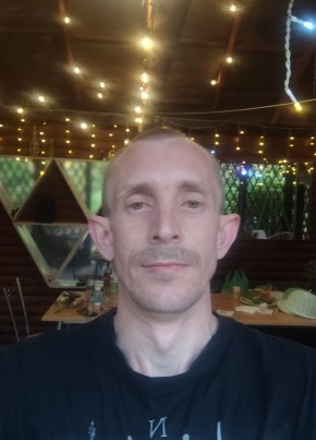 МИХАИЛ из Красноярска 36 лет