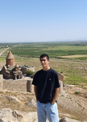 Айк из Нехаевския 26 лет