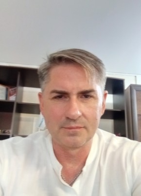 Сергей из Мелеуза 52 года