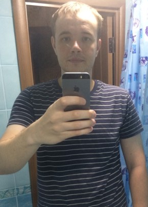 Денис, 30, Россия, Пенза