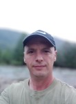 Sergey, 43, Snizhne