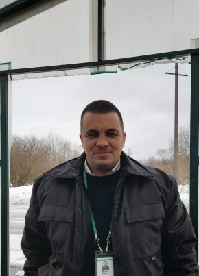 денис, 35, Россия, Медвежьегорск
