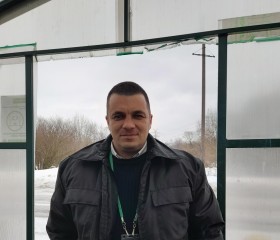 денис, 35 лет, Медвежьегорск