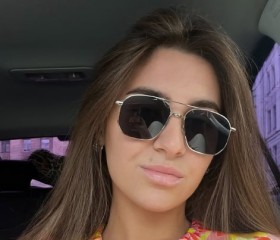 Karolina, 30, Saint Petersburg