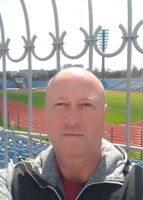 Виктор, 45, Россия, Саки