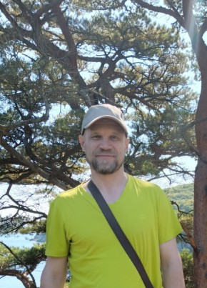 Влад из Петрозаводска 53 года