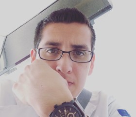 Enrique Garcia, 29, Ciudad Frontera