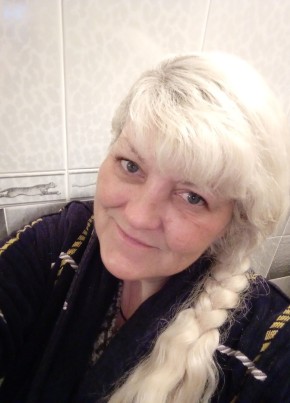Татьяна, 53, Россия, Геленджик