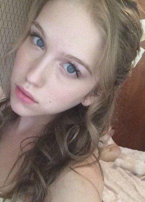 Анна, 21, Россия, Екатеринбург