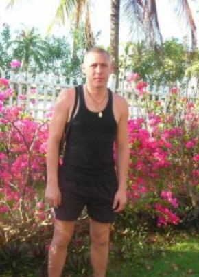 Денис, 41, Россия, Черниговка