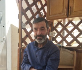 Tamerlan, 46, Derbent